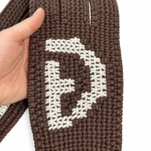 PAR DE BARRIGUEIRA FECHADA PP MARROM C/ MARCA